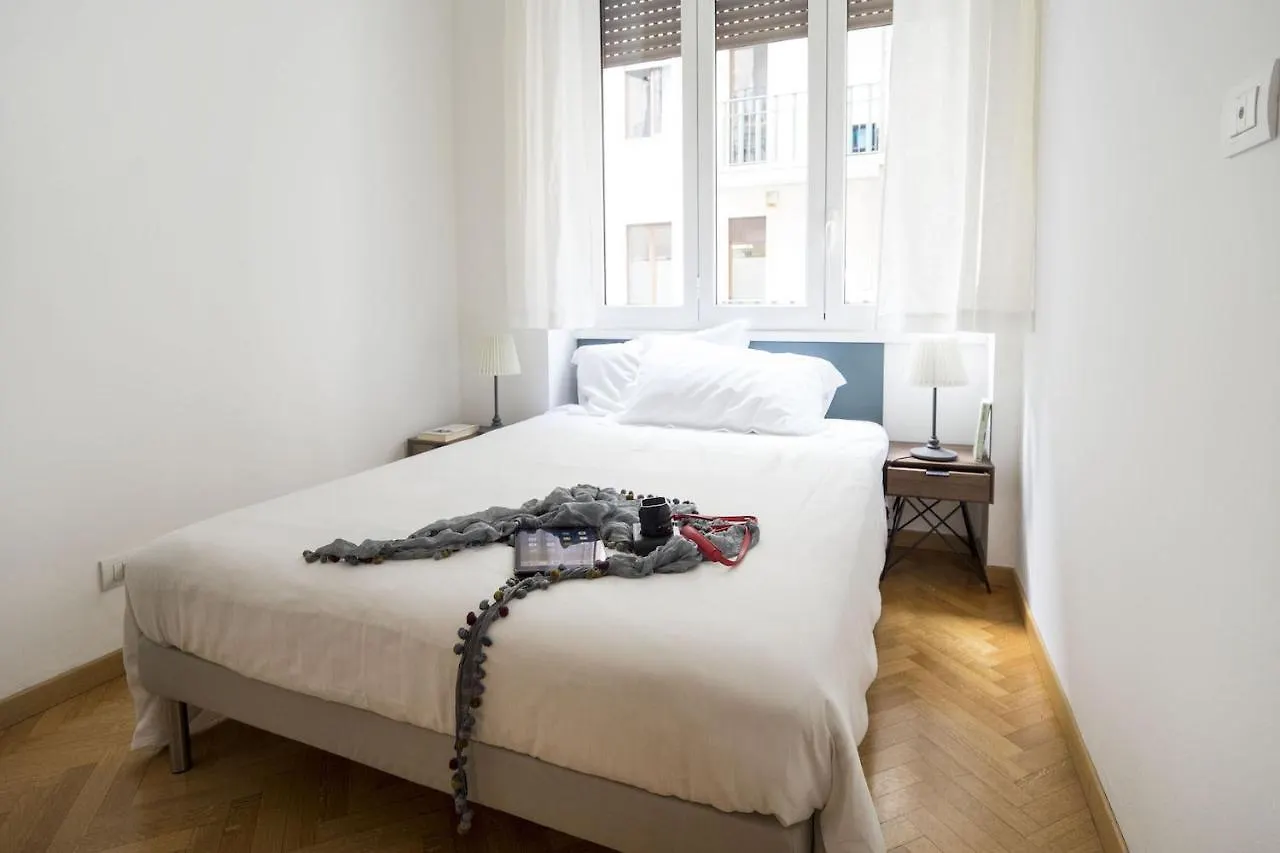 Contempora Apartments - Cavallotti 13 - B22 Milán 0*,